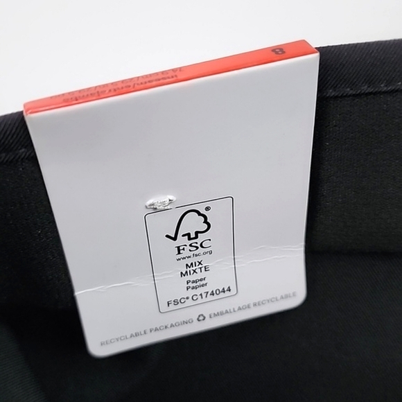 NWT LOLE Women's Black Lightweight Dress Pants Tapered Legs Zip Pockets Size 8 - Picture 8 of 16